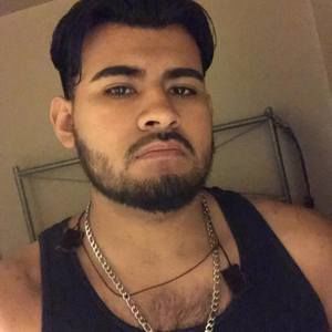 Meet your Posher, Aron